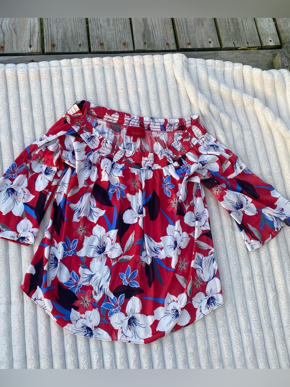 Jennifer Lopez Red Floral Smocked Waist Top with White & Blue Blooms